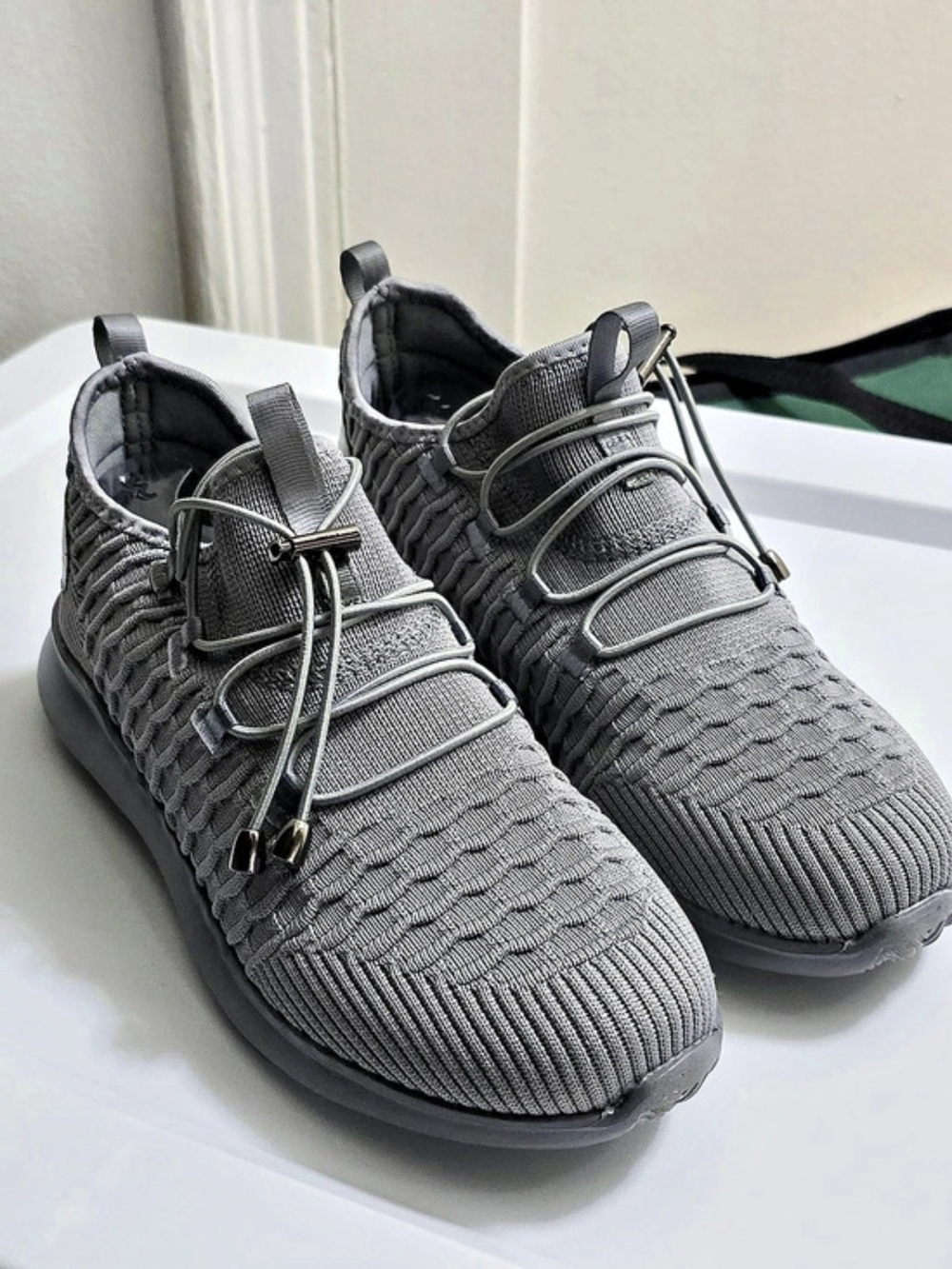 Womens Propet Travelbound Gray Knit Slip-on Sneakers - 7W - New